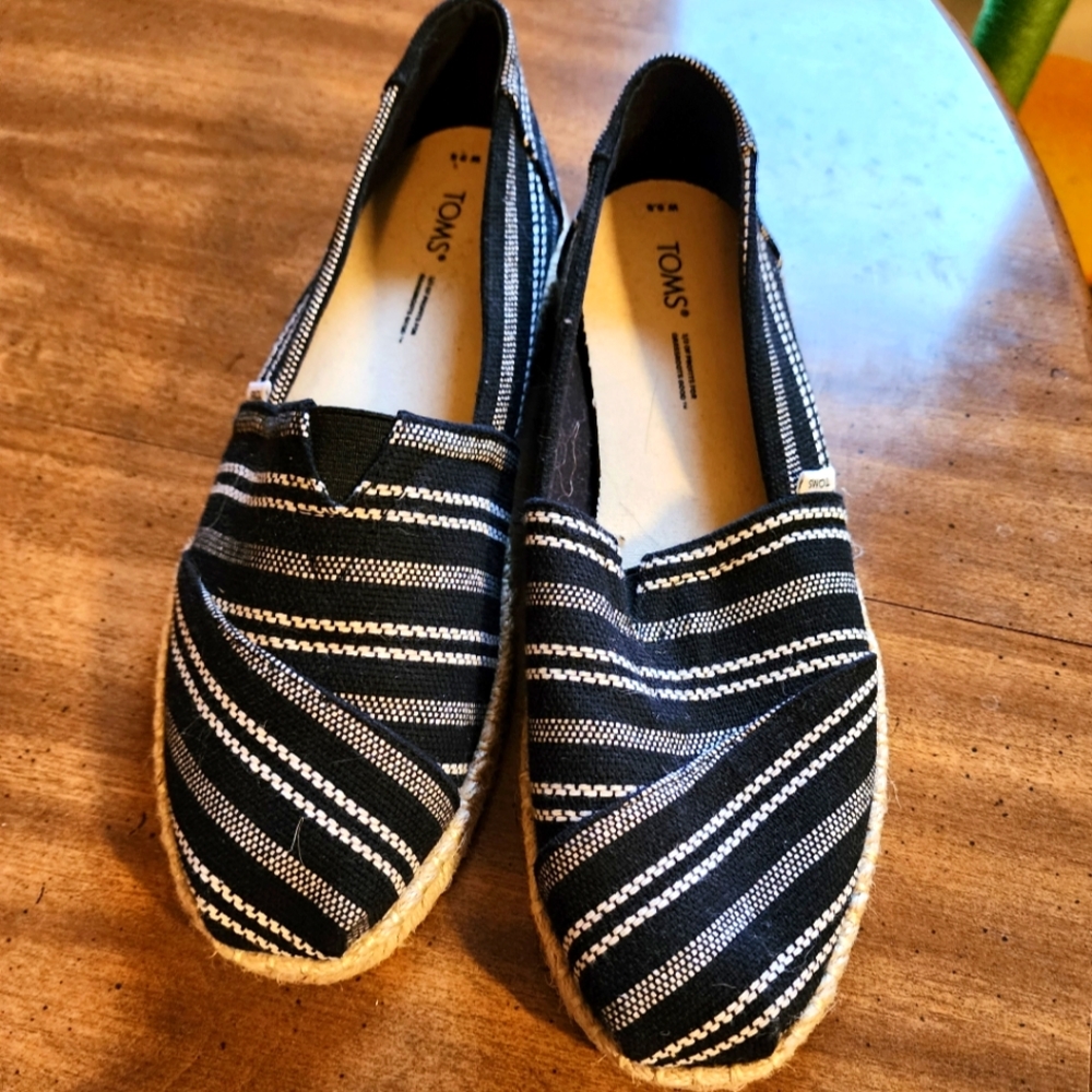 Tom's size 9.5